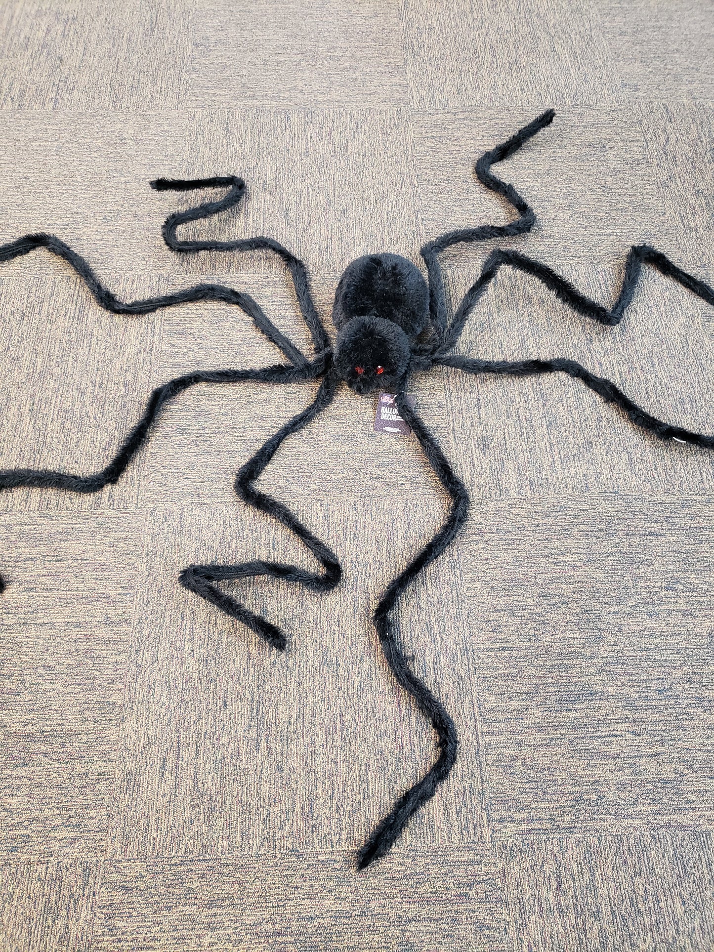 Giant Hairy Spider - Black