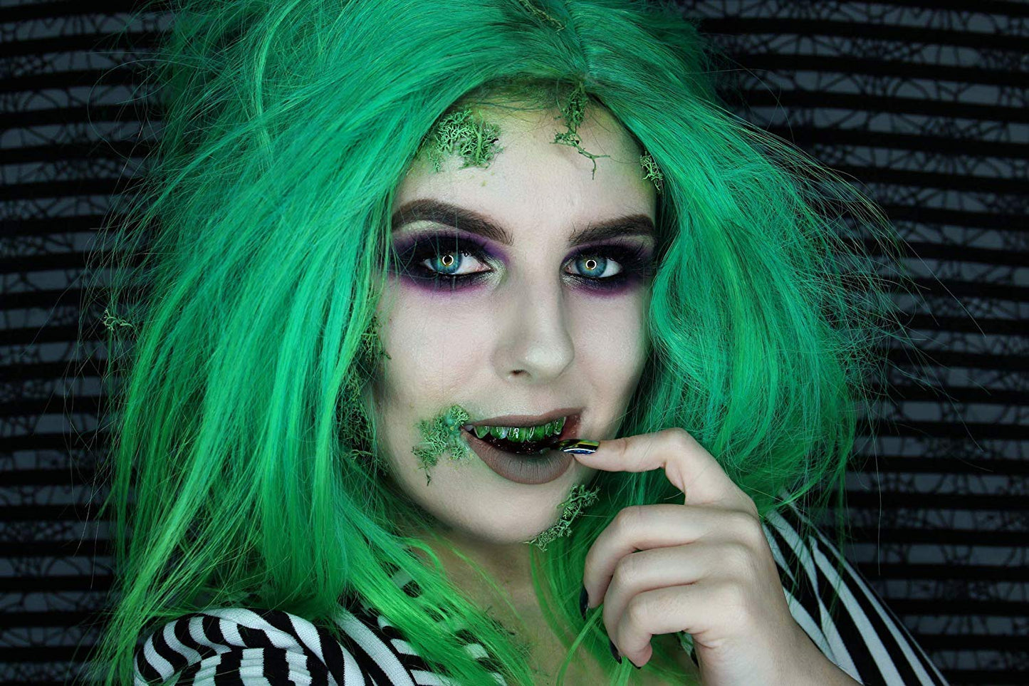 Tooth Color - Spinach